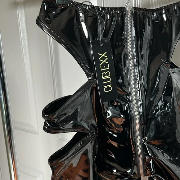 Short - Picture 8 of 9